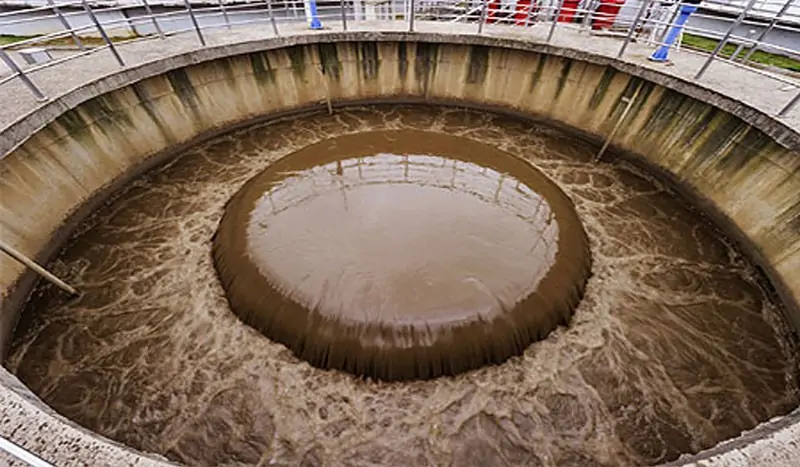 Eaux usées contenant du phénol