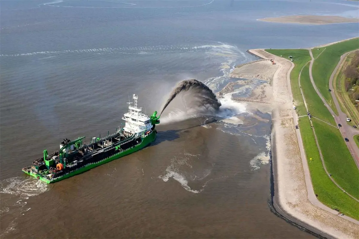 Dredging and Sand Pumping