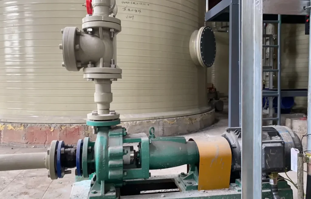 Bơm chống ăn mòn cho Nhà máy tái chế Pin Lithium